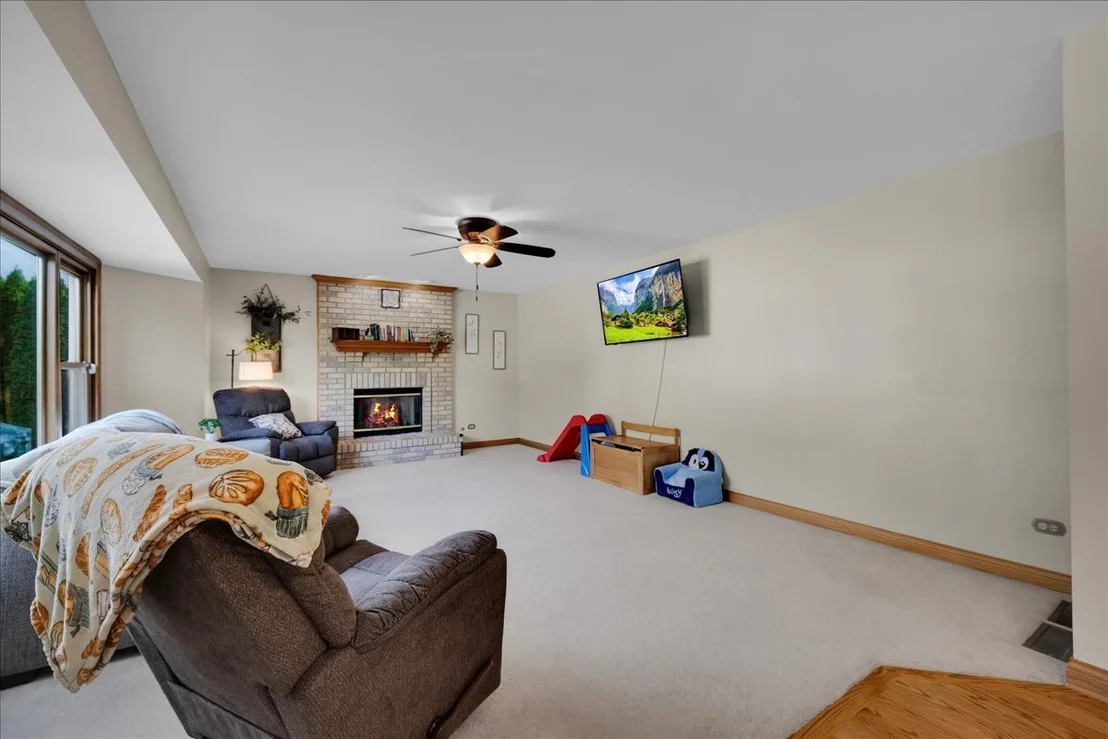 Photo of 236 Isleview Drive