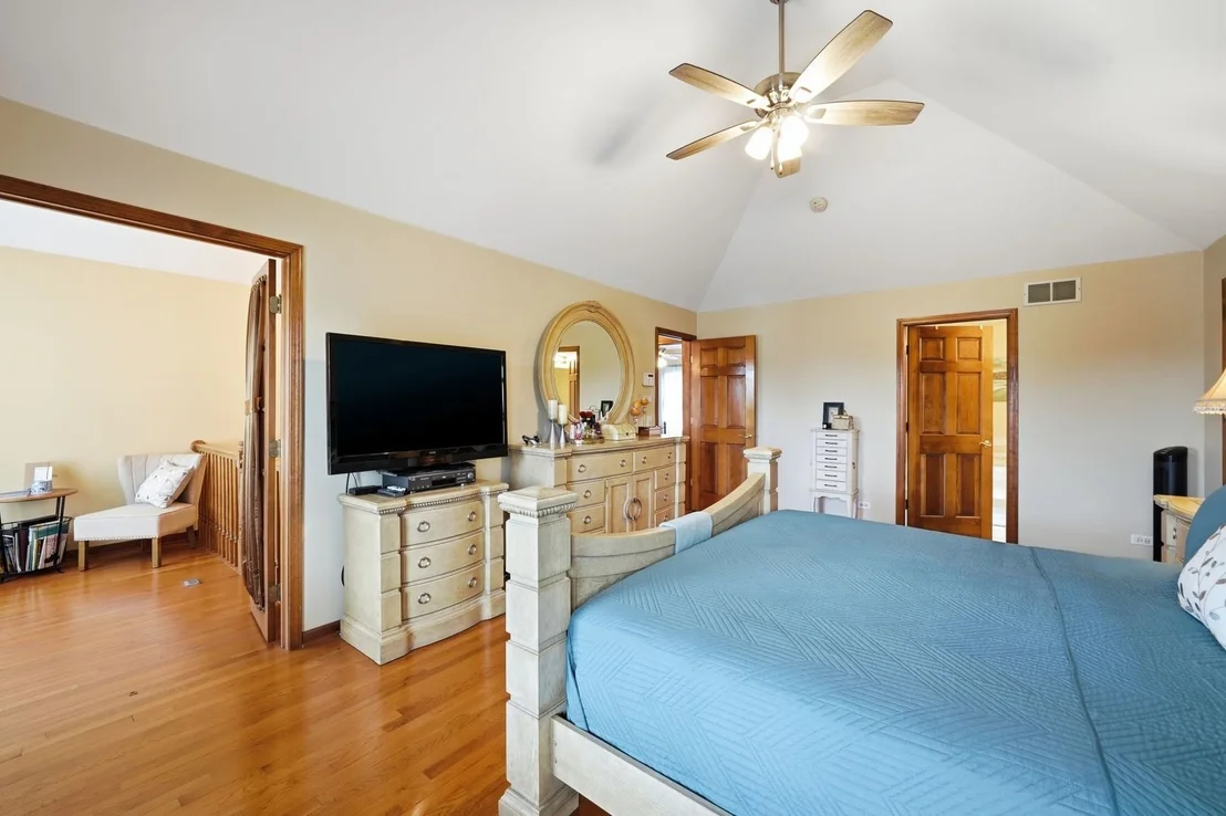 Photo of 567 Warbler Drive
