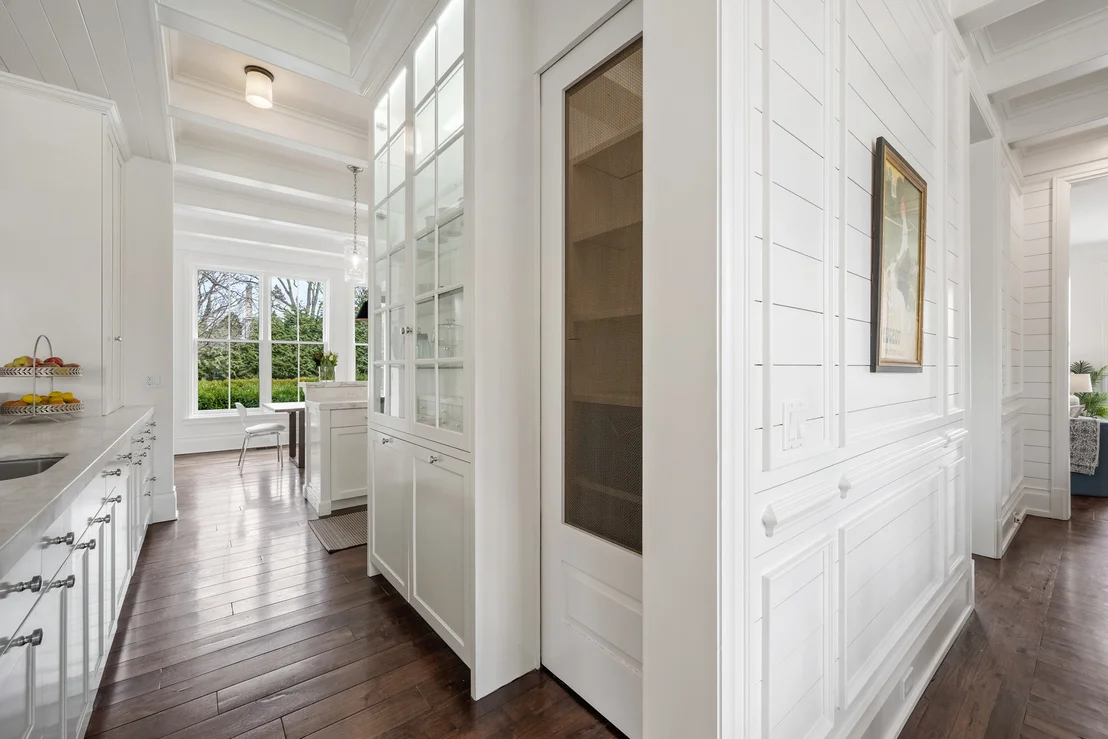 Photo of 800 Glenview Road