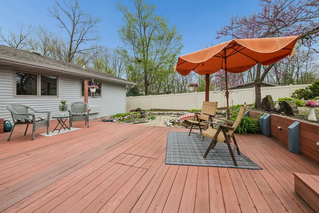 Photo of 245 W Circle Drive