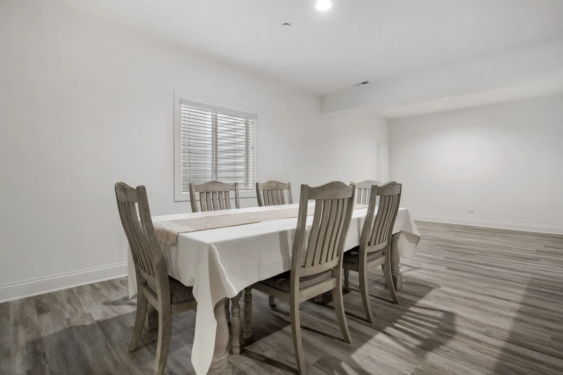 Photo of 906 Cartwright Lane