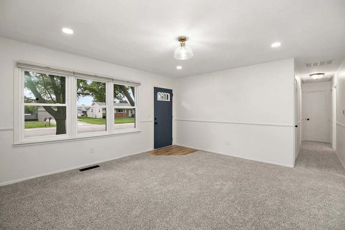 Photo of 362 S BARBARA Drive