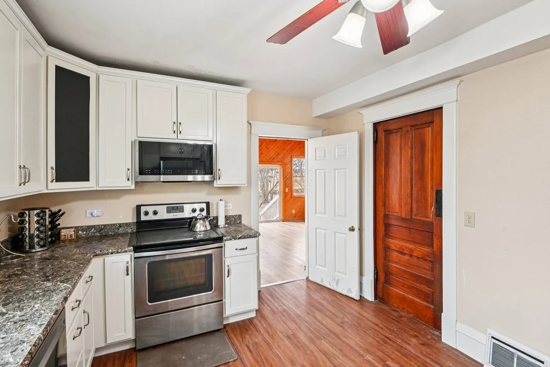 Photo of 240 Maple Street