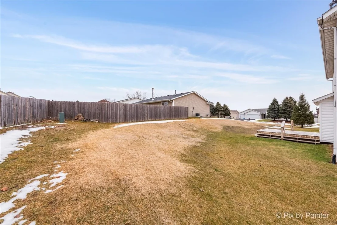 Photo of 719 Bergamot Way