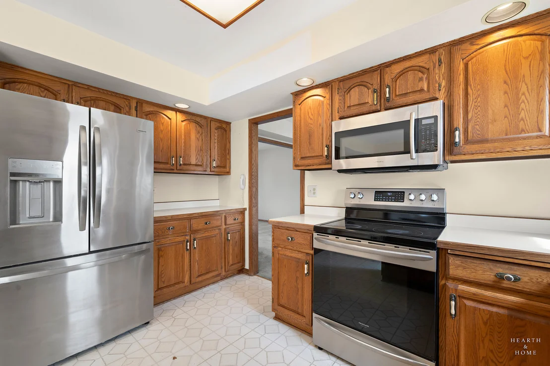 Photo of 2176 Jordan Lane