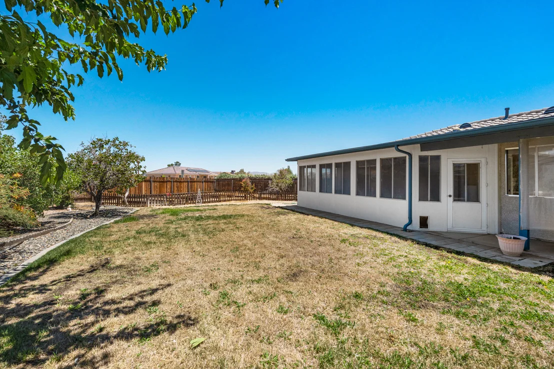 Photo of 12450 Algonquin Road