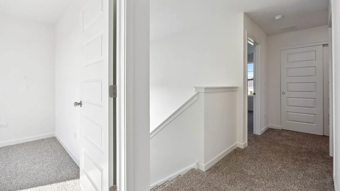 Photo of 998 Emerald Drive
