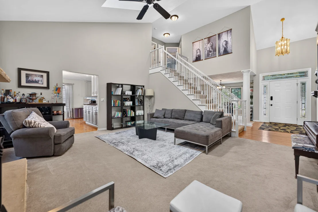 Photo of 9176 Forest Ridge Drive