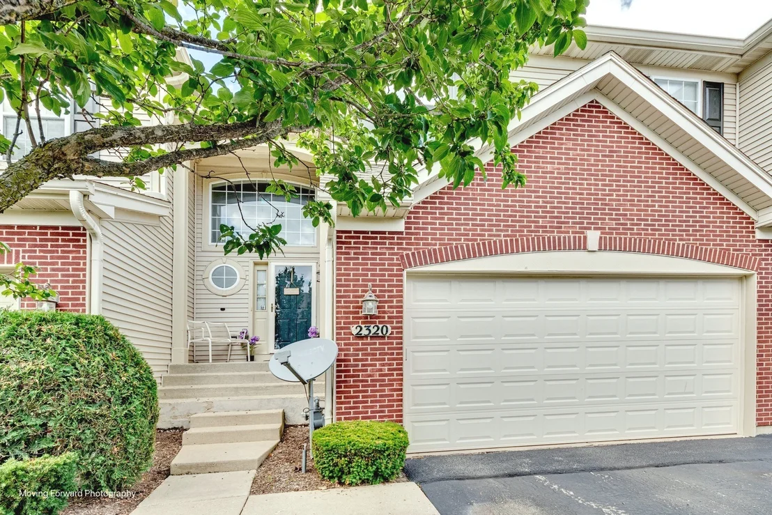 Photo of 2320 Stonegate Road