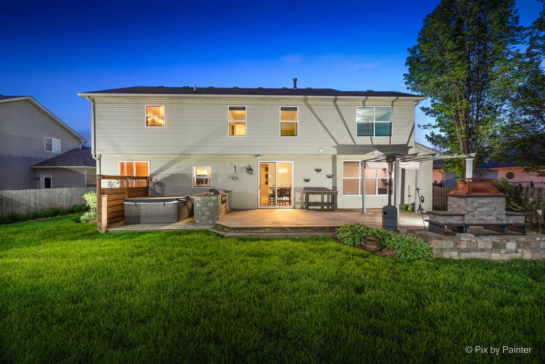 Photo of 2211 Hazelwood Drive