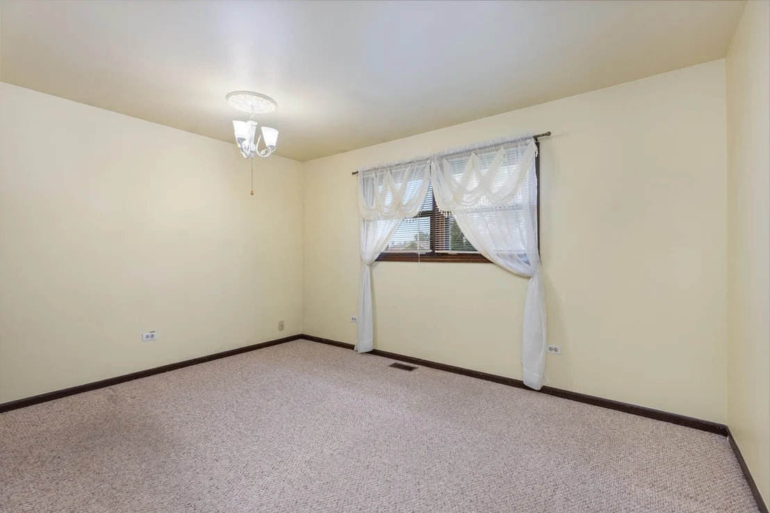 Photo of 8124 167th Place