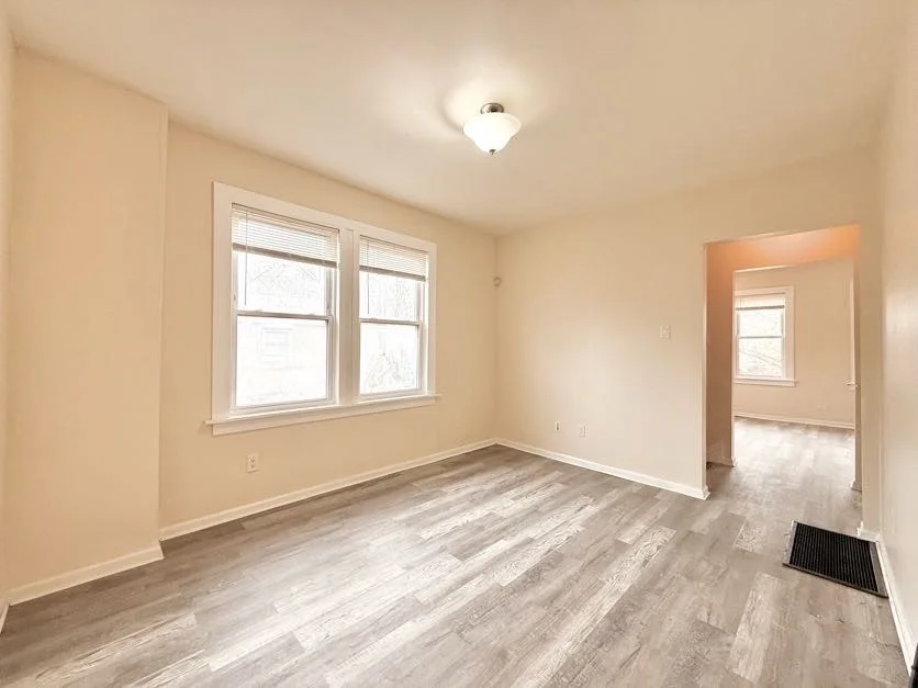 Photo of 1406 W 109th Place