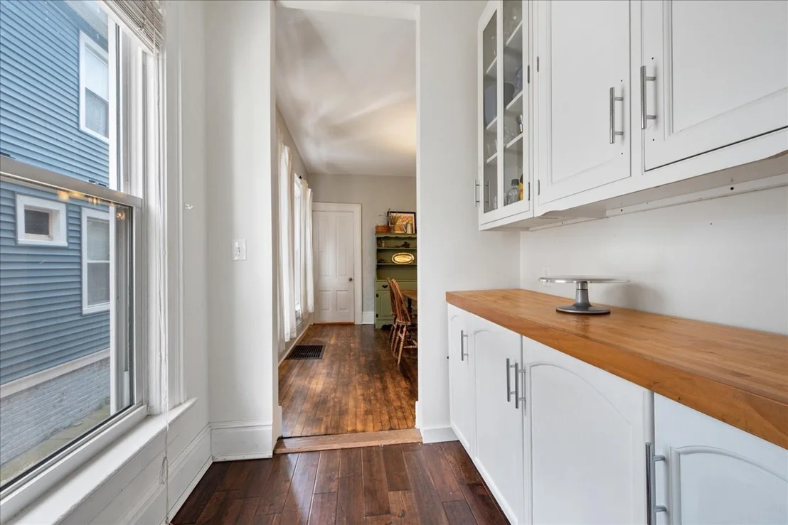 Photo of 1621 Florence Avenue