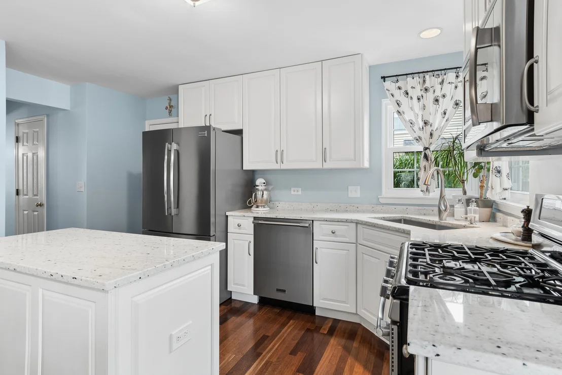 Photo of 2243 Cheshire Drive