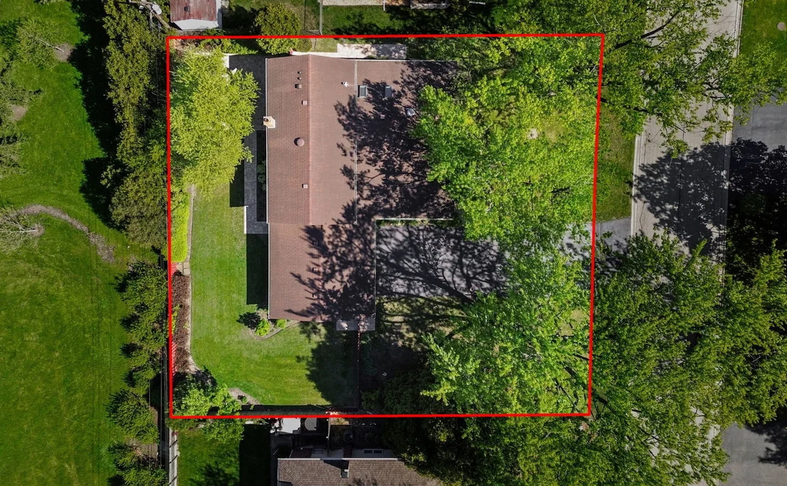 Photo of 1016 Longmeadow Drive