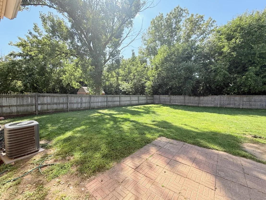 Photo of 18018 Chantilly Lane