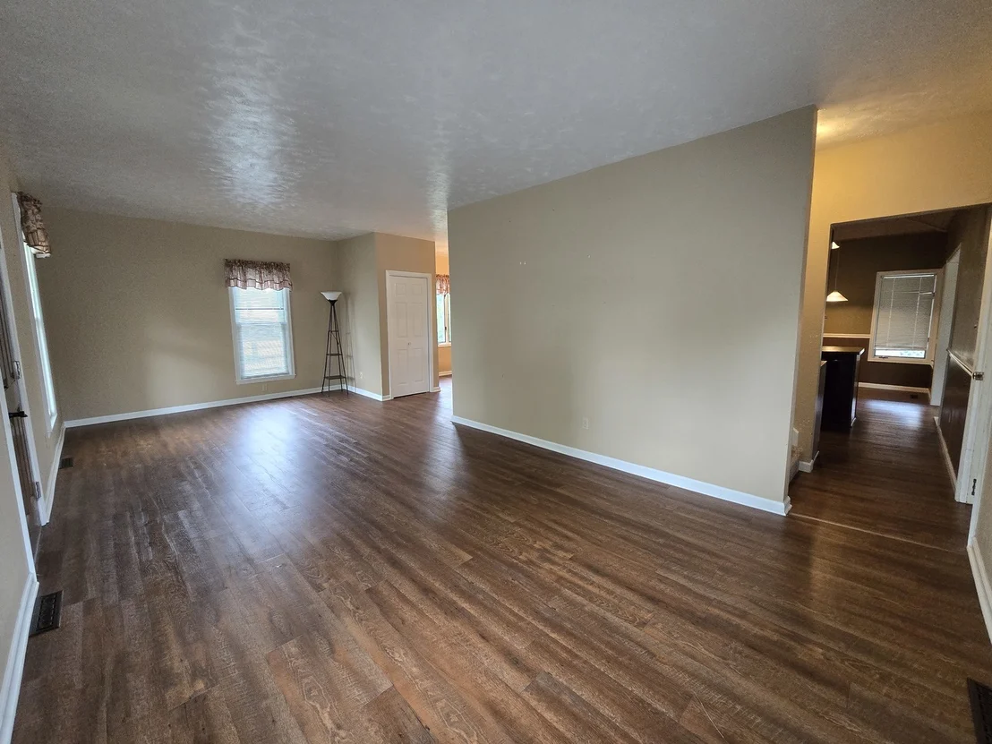 Photo of 210 W Morris Street