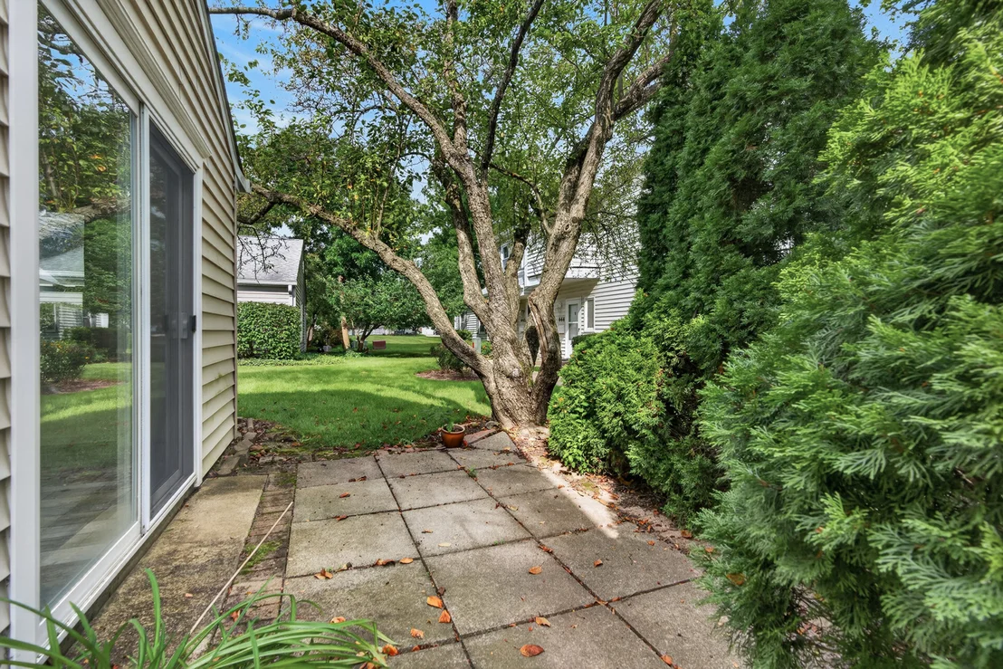 Photo of Unit 0 at 440 Lear Court
