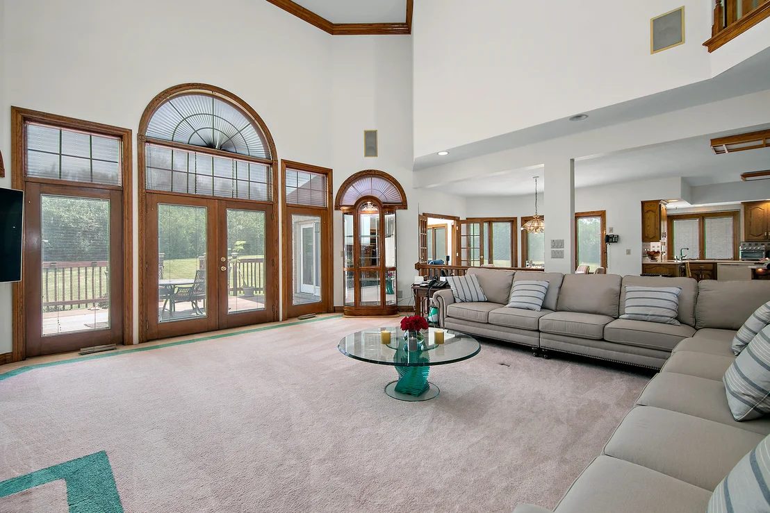 Photo of 284 Barrington Lane