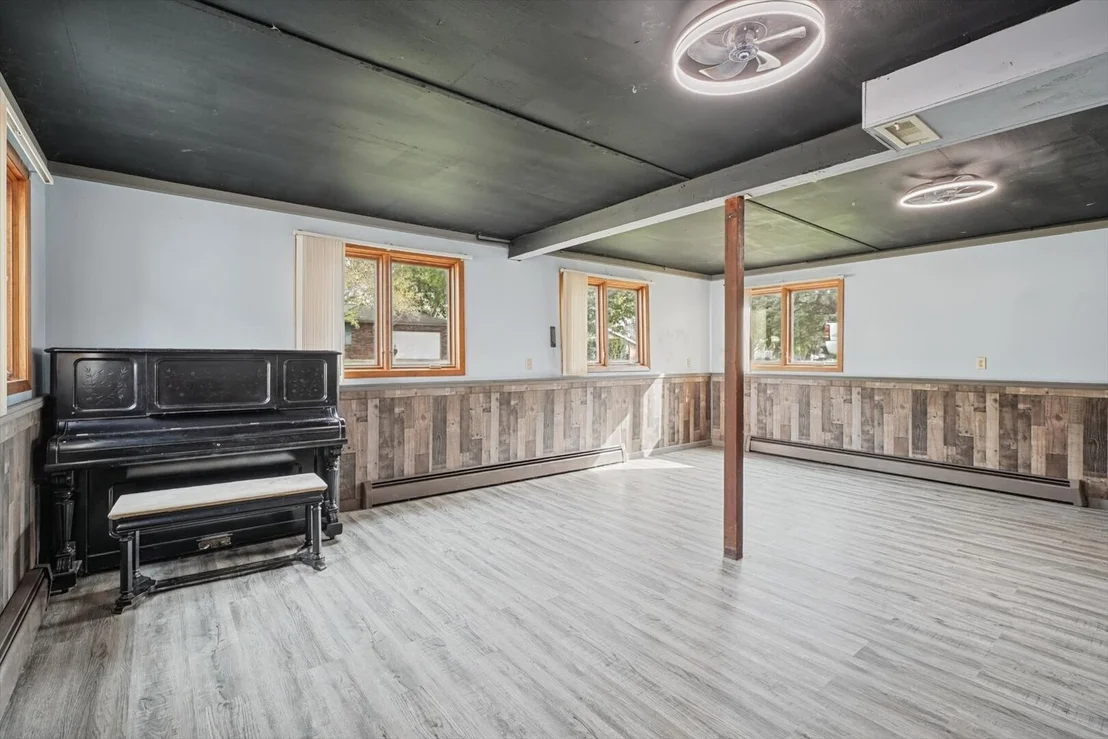 Photo of 814 Pinecrest Drive
