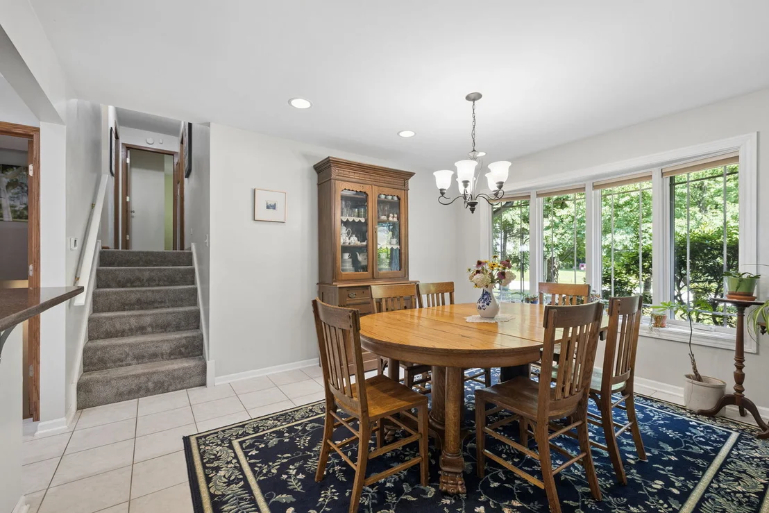 Photo of 11S634 Mcgrath Lane