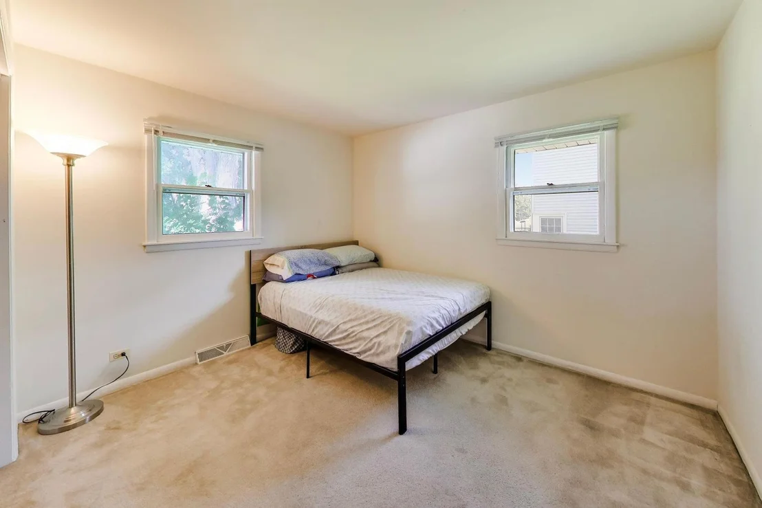 Photo of 249 Sunrise Avenue