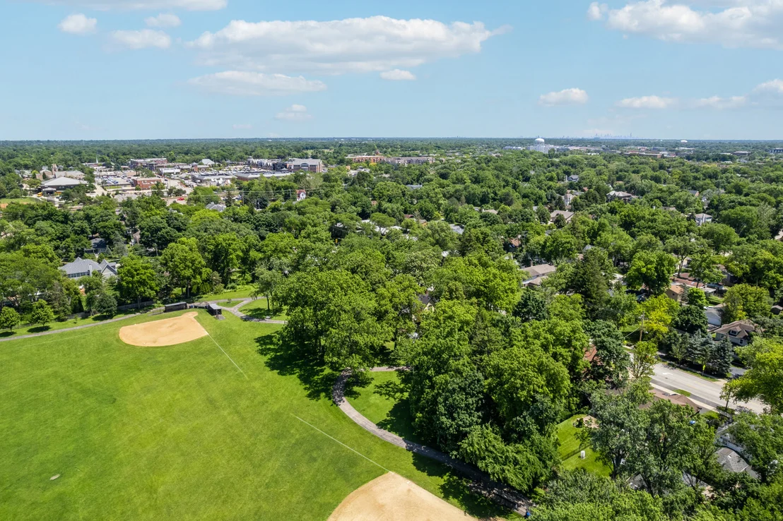 Photo of 1060 Deerfield Road