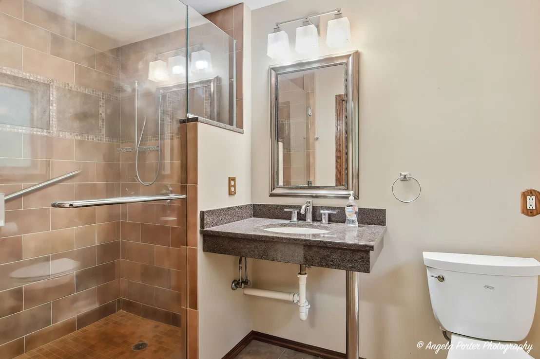 Photo of 4121 Miller Oaks Drive