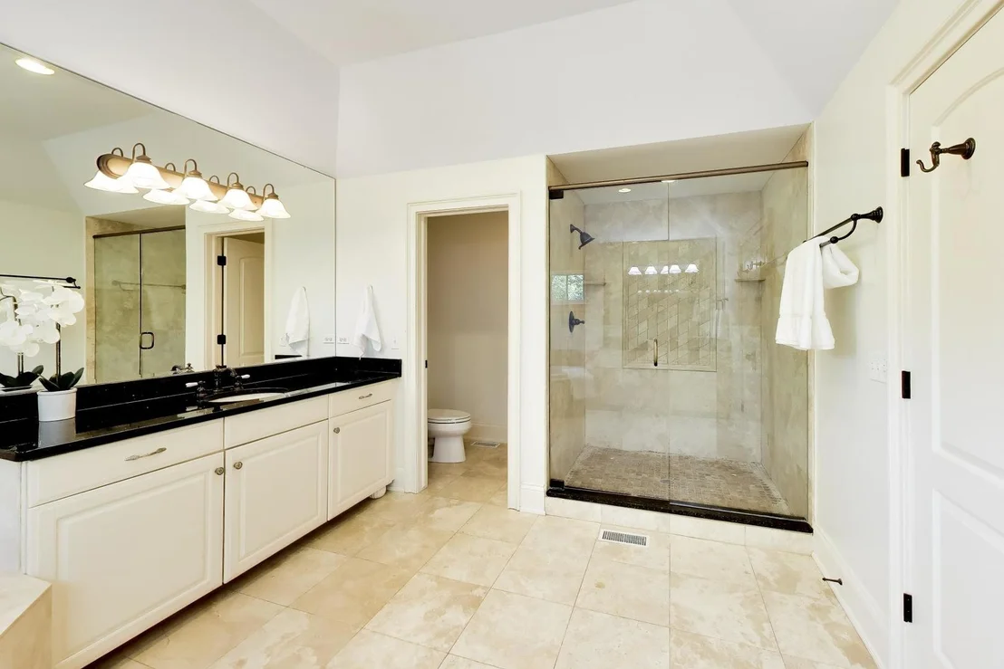 Photo of 345 Madison Avenue