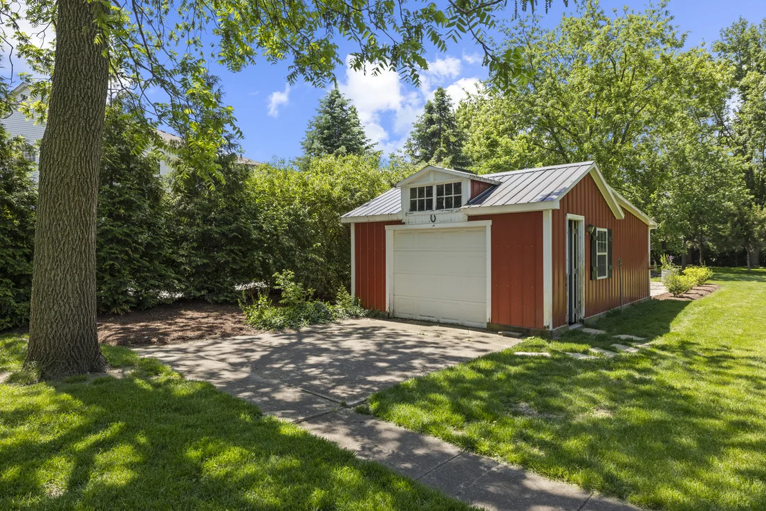 Photo of 3614 Wolf Road