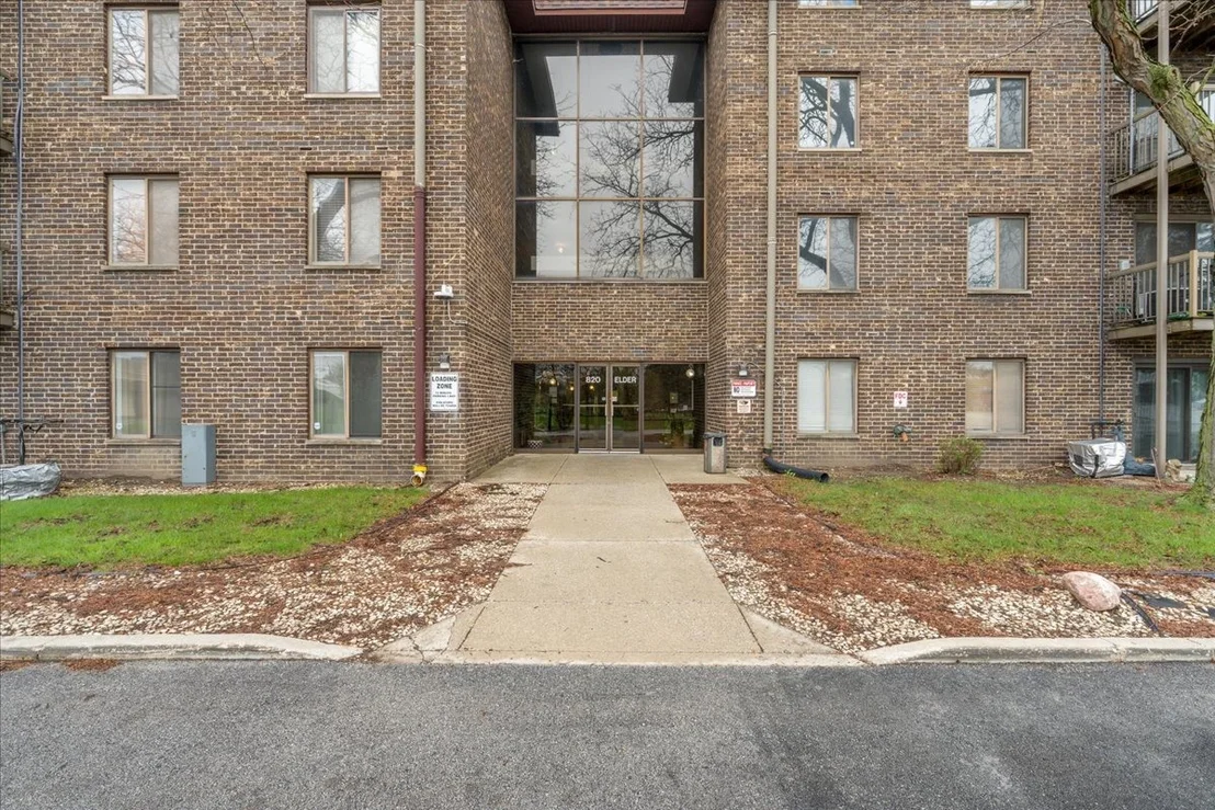 Photo of Unit C411 at 820 Elder Road