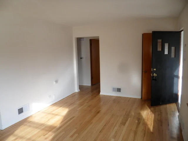 Photo of 841 N Eagle Street