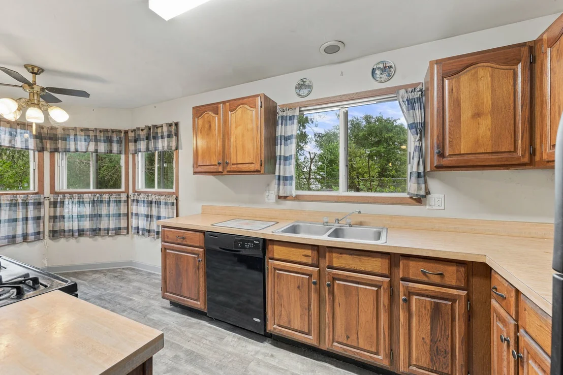 Photo of 1132 Evergreen Drive