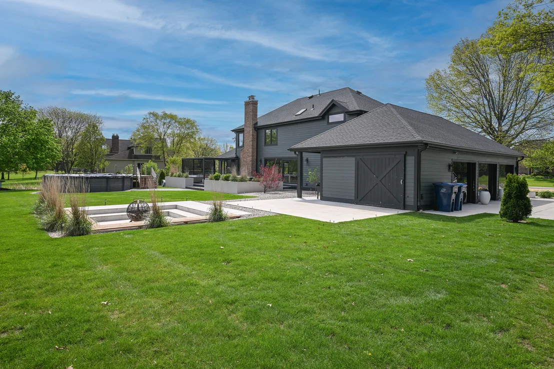 Photo of 36W338 Mckay Drive