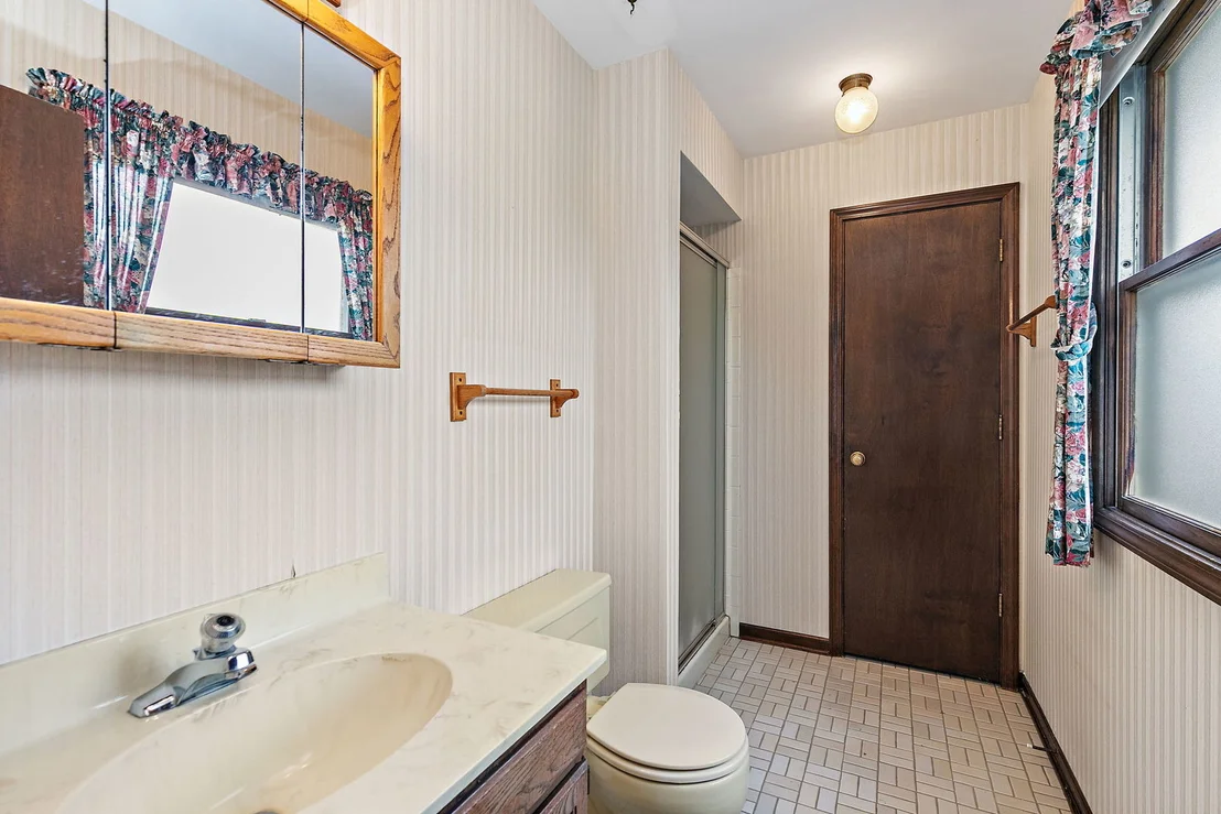 Photo of 1105 Beach Comber Drive