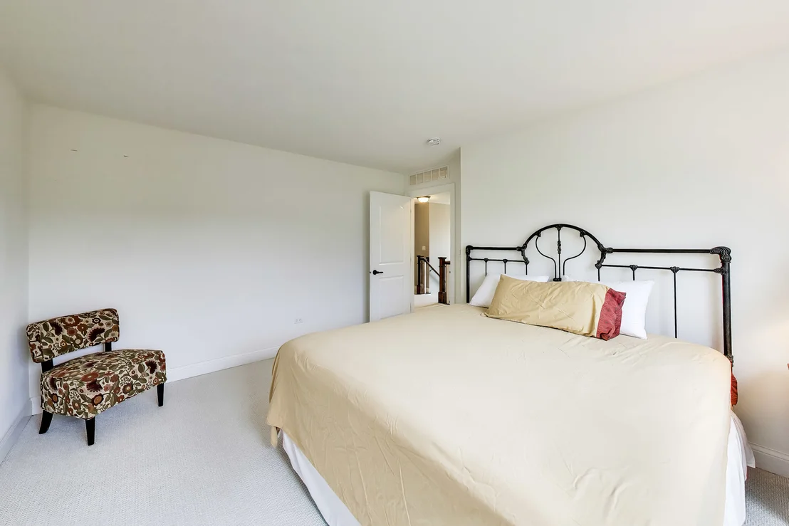 Photo of 823 Heatherfield Circle