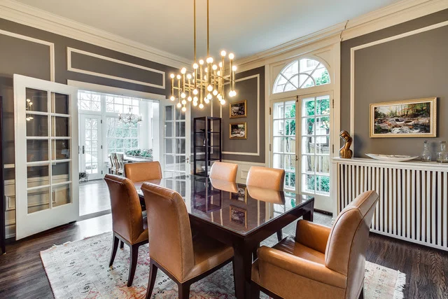 Photo of 1005 SHERIDAN Road