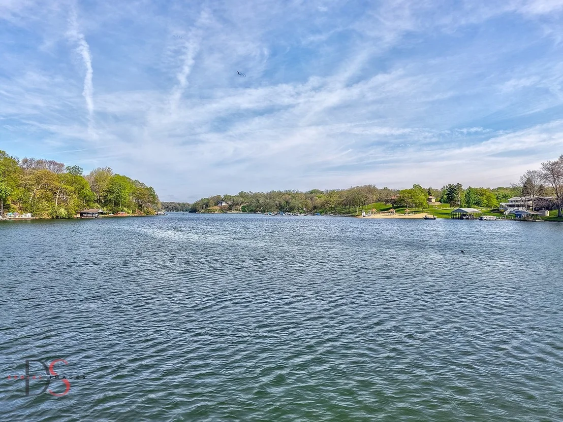 Photo of 1419 Shoreline Drive