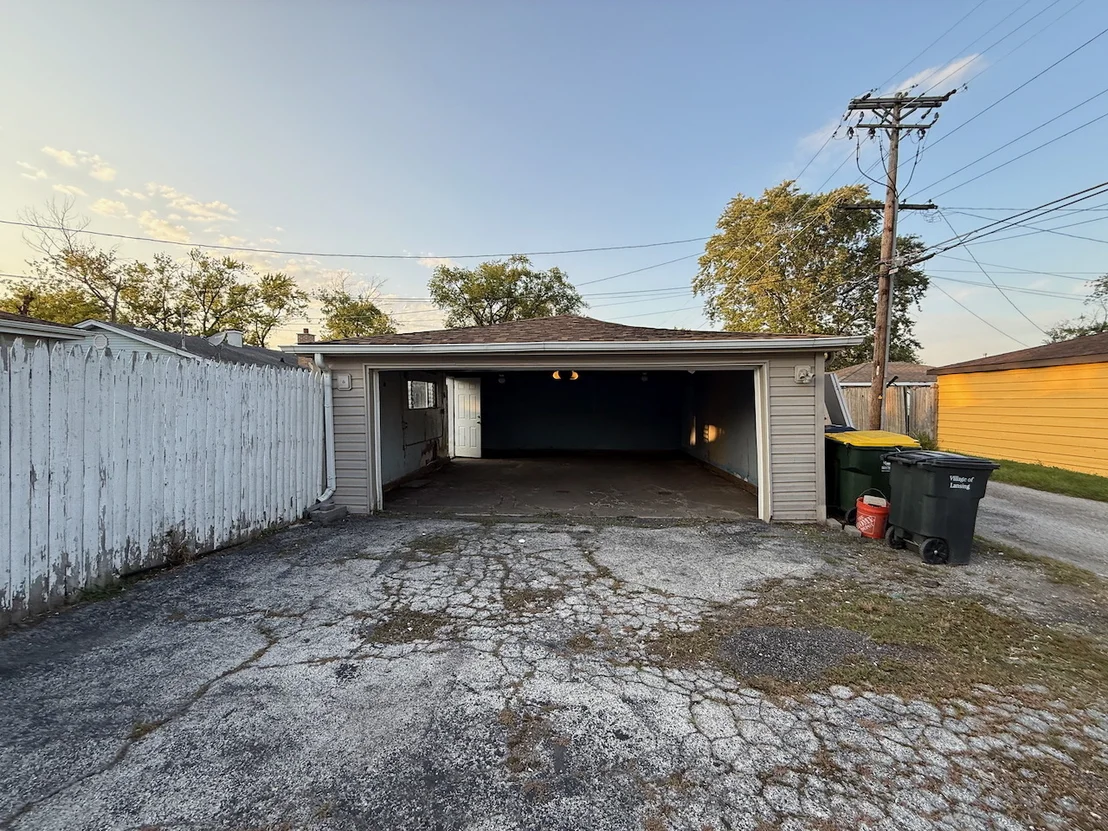 Photo of 17153 Walter Street