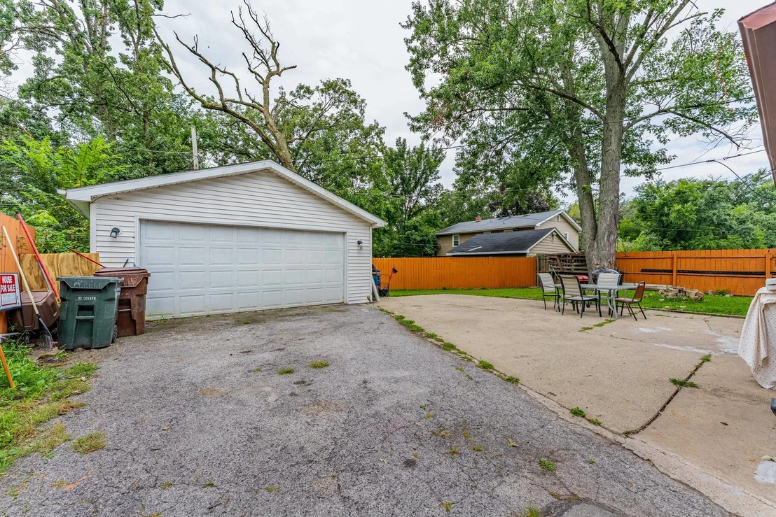 Photo of 355 Oswego Street