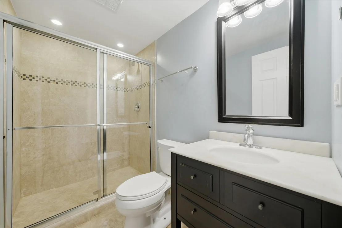 Photo of 301 Spruce Street