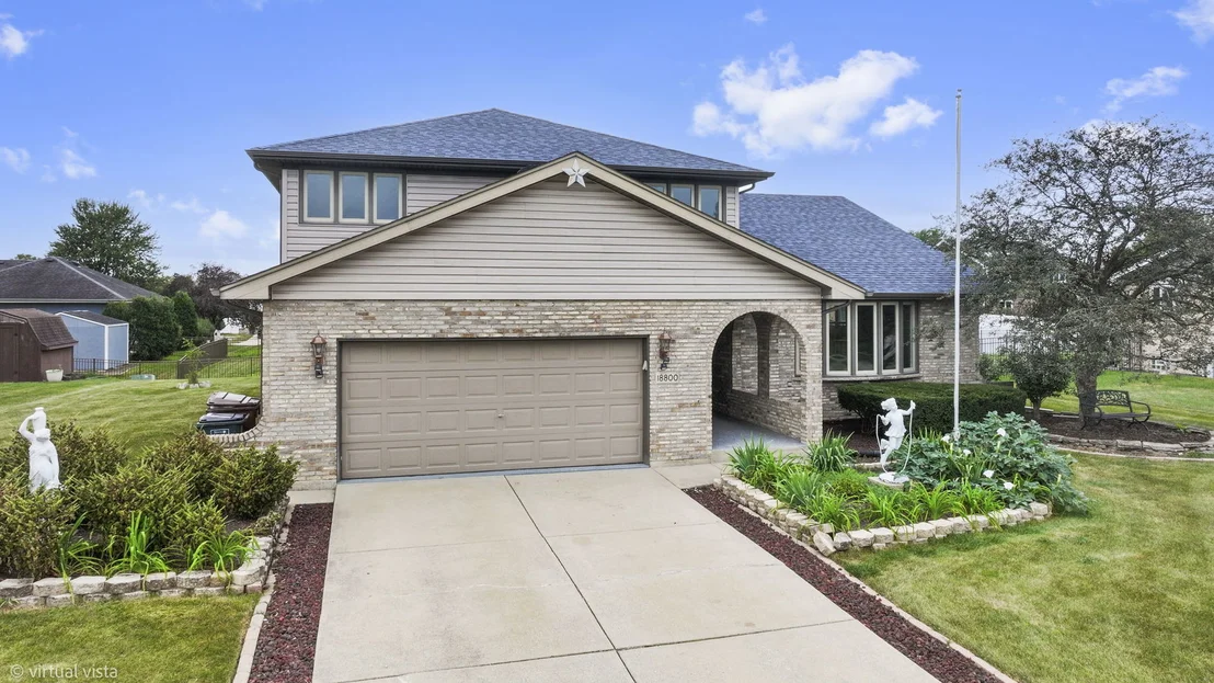 Photo of 18800 Dickens Drive