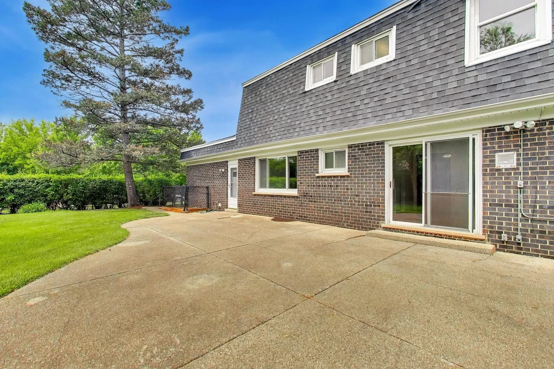 Photo of 1225 Laurel Avenue