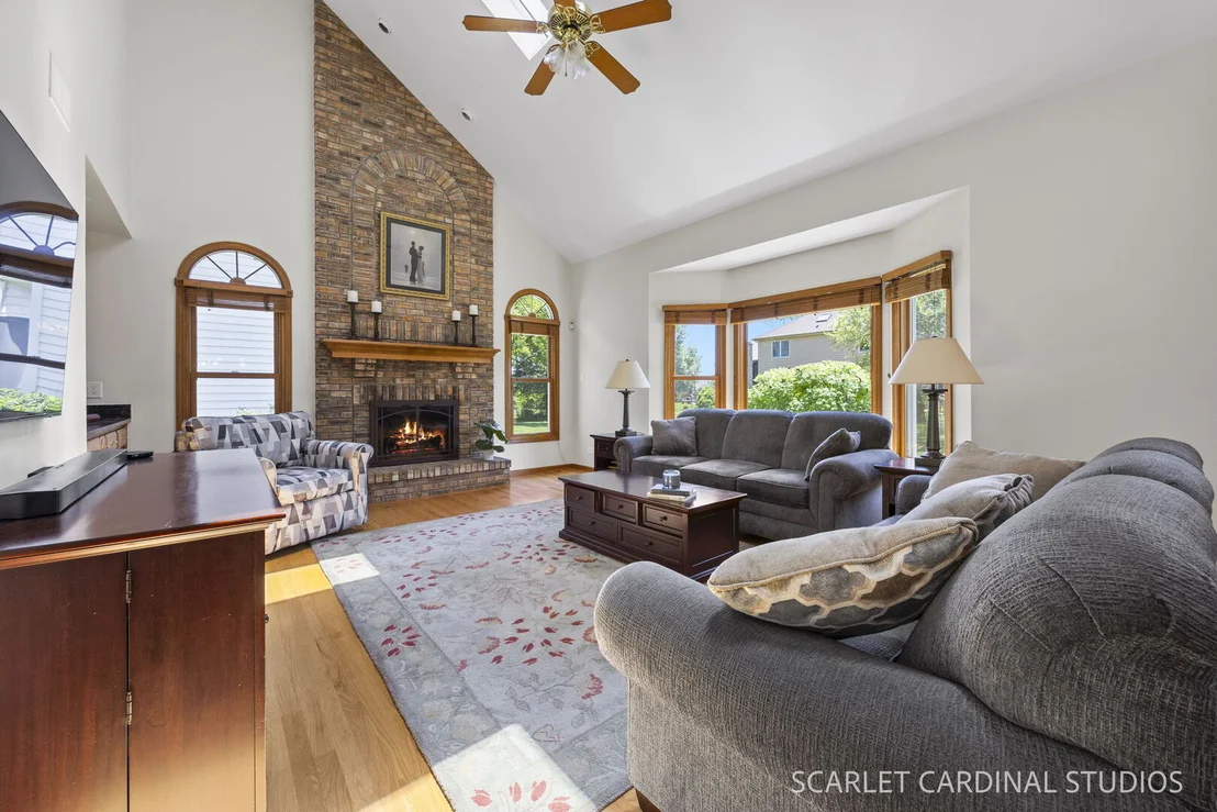 Photo of 1012 Conan Doyle Road