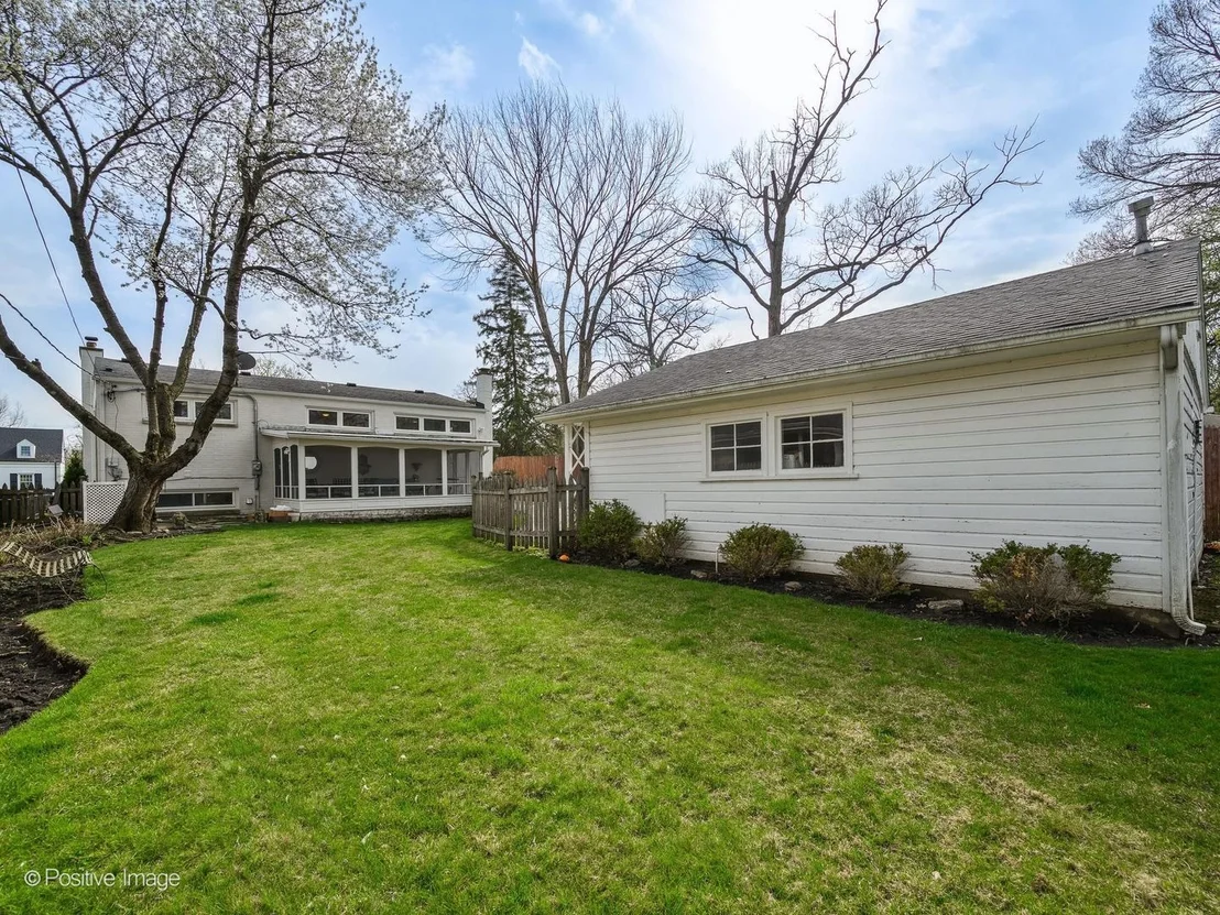 Photo of 674 Highview Terrace