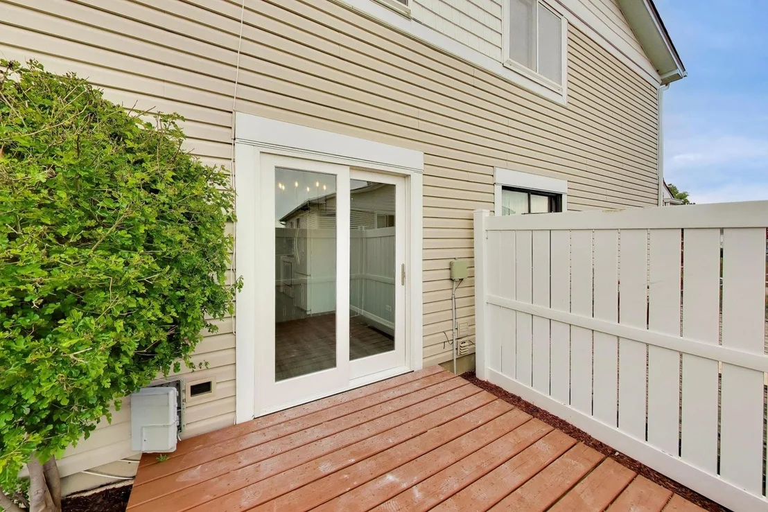 Photo of Unit 34A at 1536 Cornell Circle