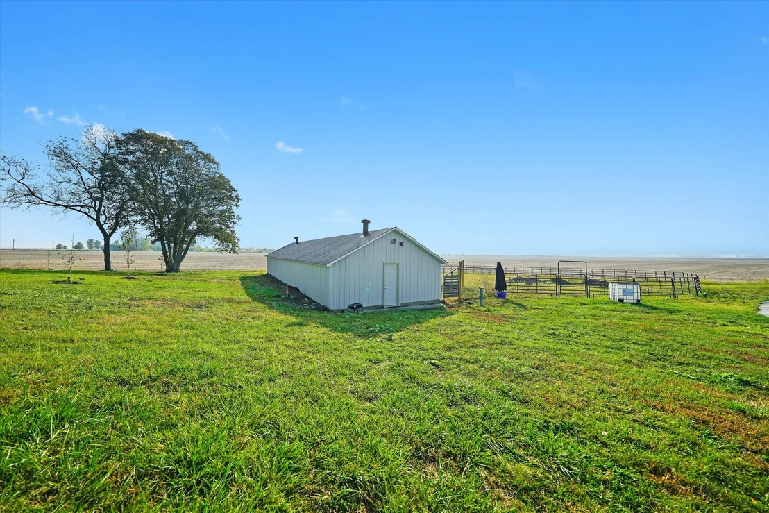 Photo of 8871 N 5000e Rd Road