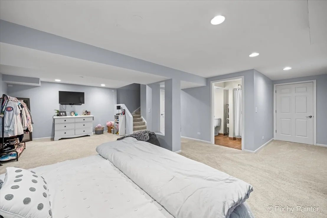 Photo of 361 Oakmont Drive