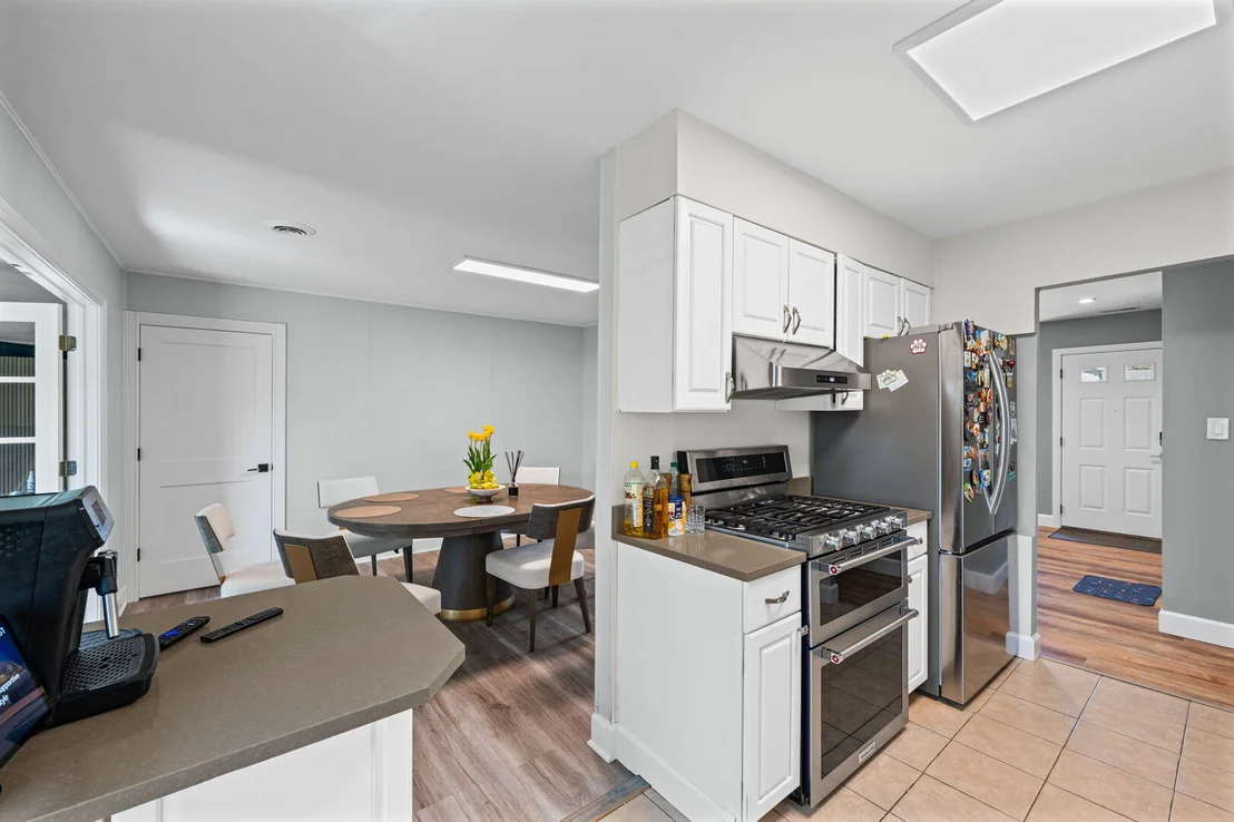 Photo of 1011 Beverly Drive