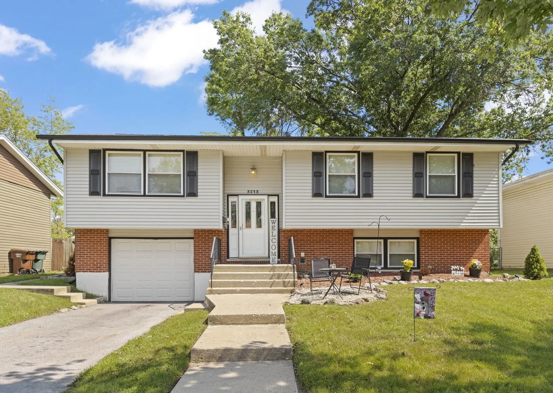 Photo of 3513 Laurel Lane